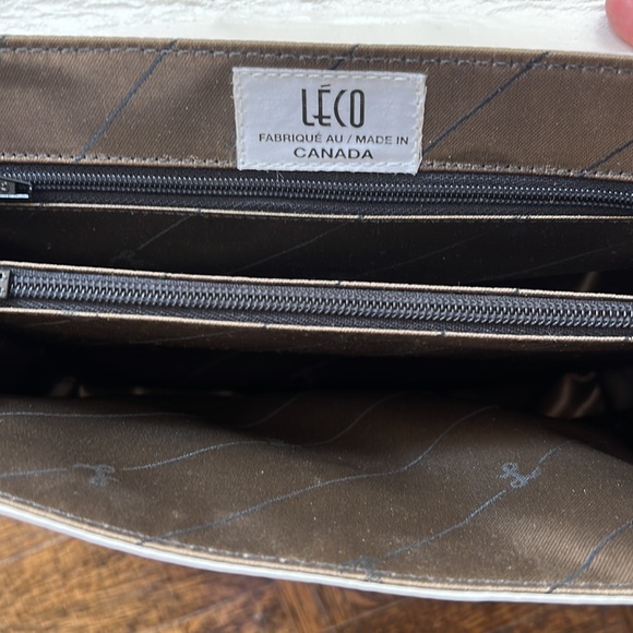 Cream Purse Made in Canada - Picture 6 of 6